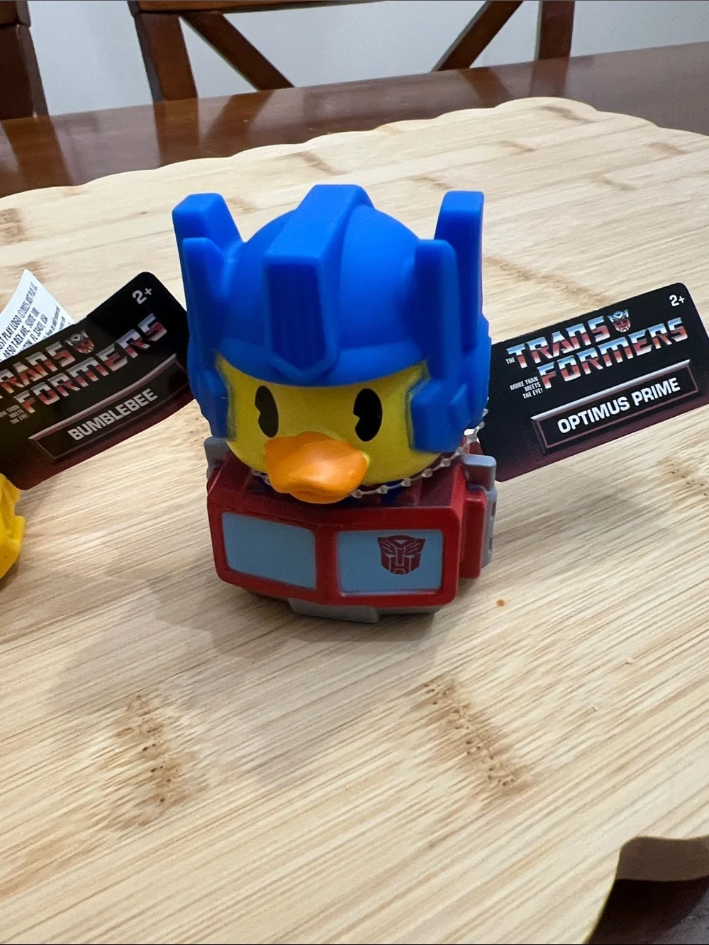 Duckie Toy Pack - Bumblebee (Yellow) & Optimus Prime (Blue/Red)